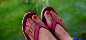 Best Flip Flops for High Arches Support